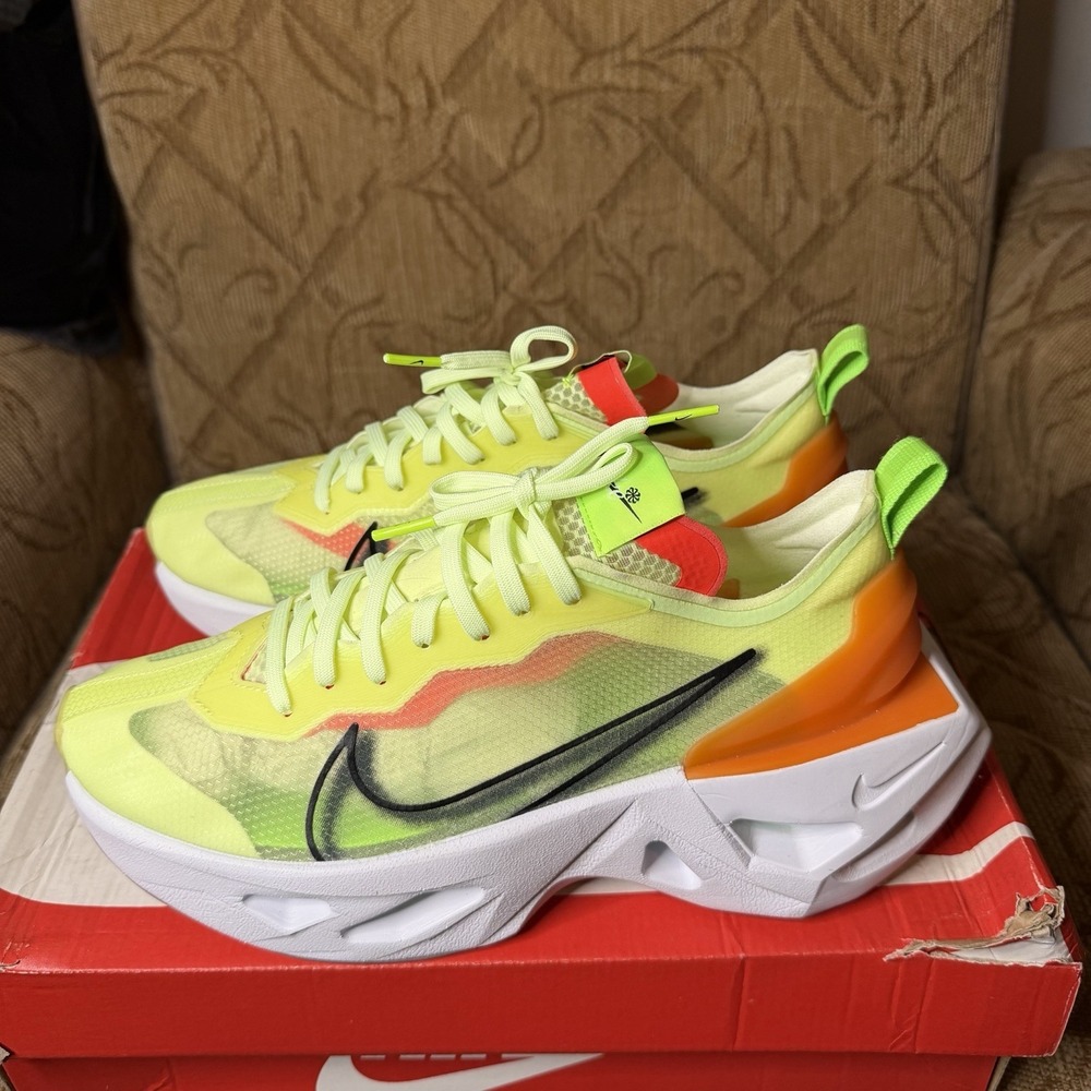 Nike Women's ZoomX‎ Vista Grind Barley Volt BQ4800-700 Sneakers Yellow Size 9.5